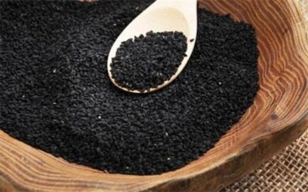 روغن سیاه دانه با خواص شگفت انگیز